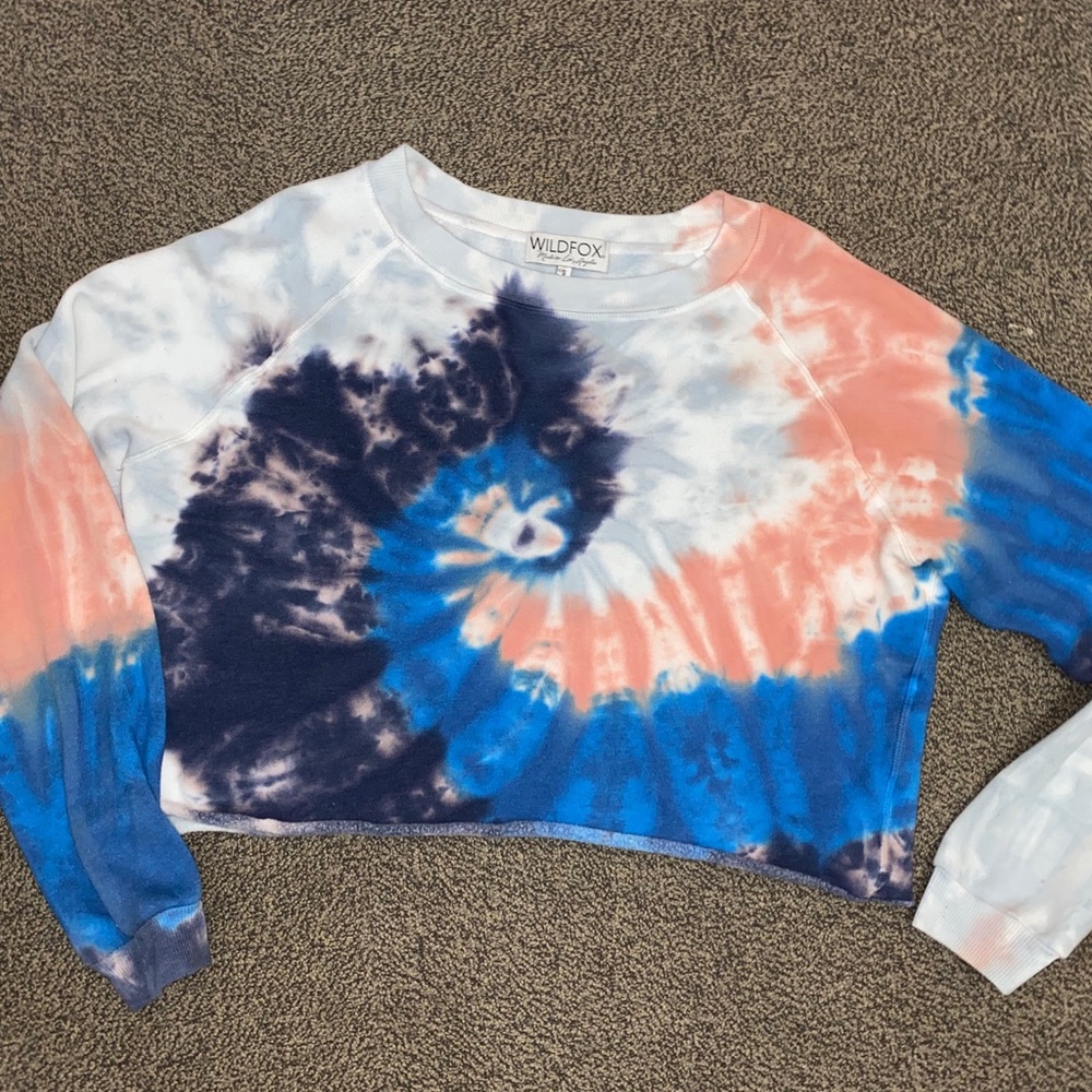 Wild fox tie dye sweatshirt